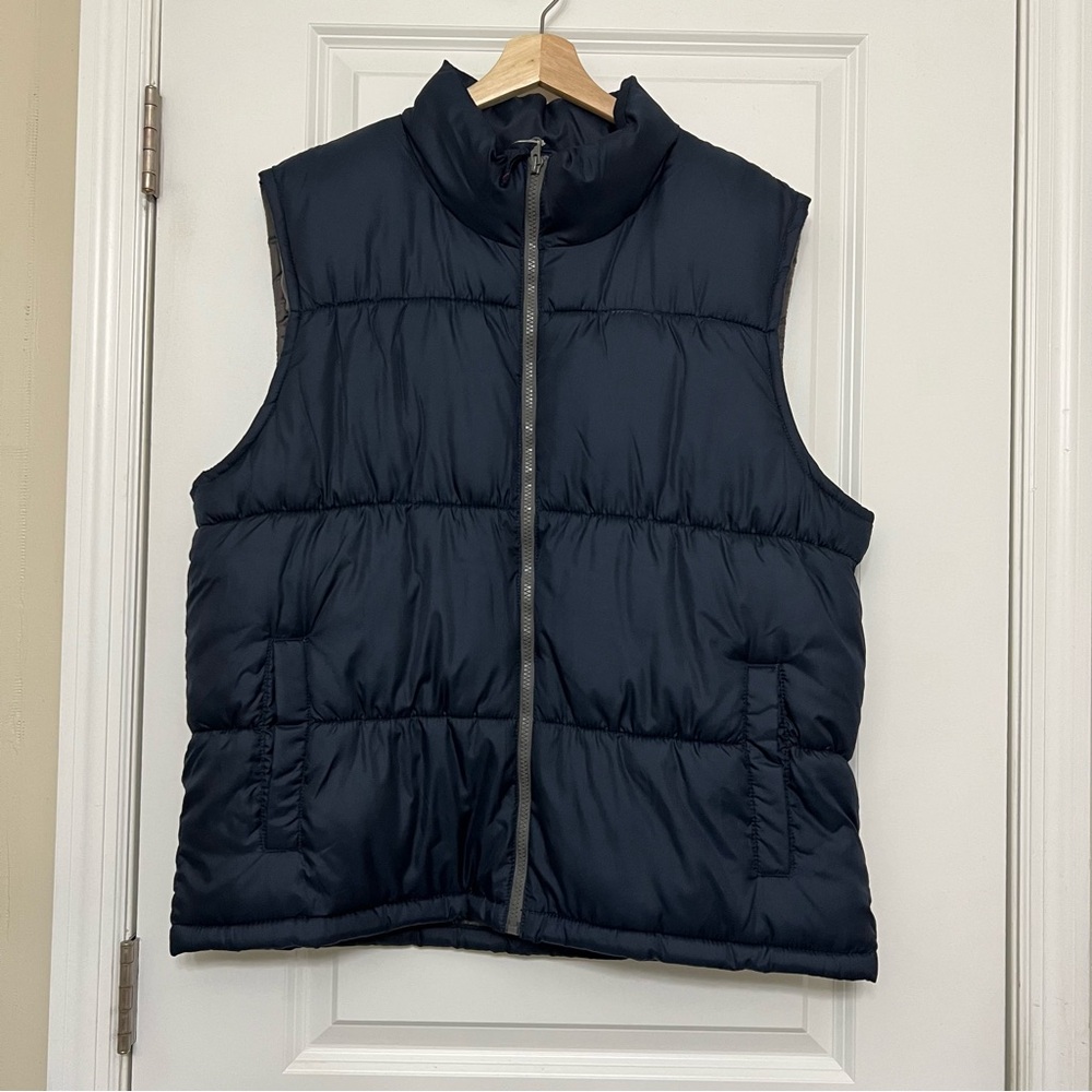 Old Navy Puffer Vest